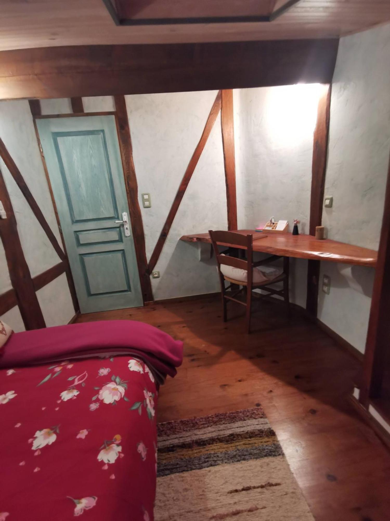 - - - - -Les Colombages - - - - Chambre D'Hotes-Gite- Classement Gite 3 Etoiles Mirepoix  Exterior photo